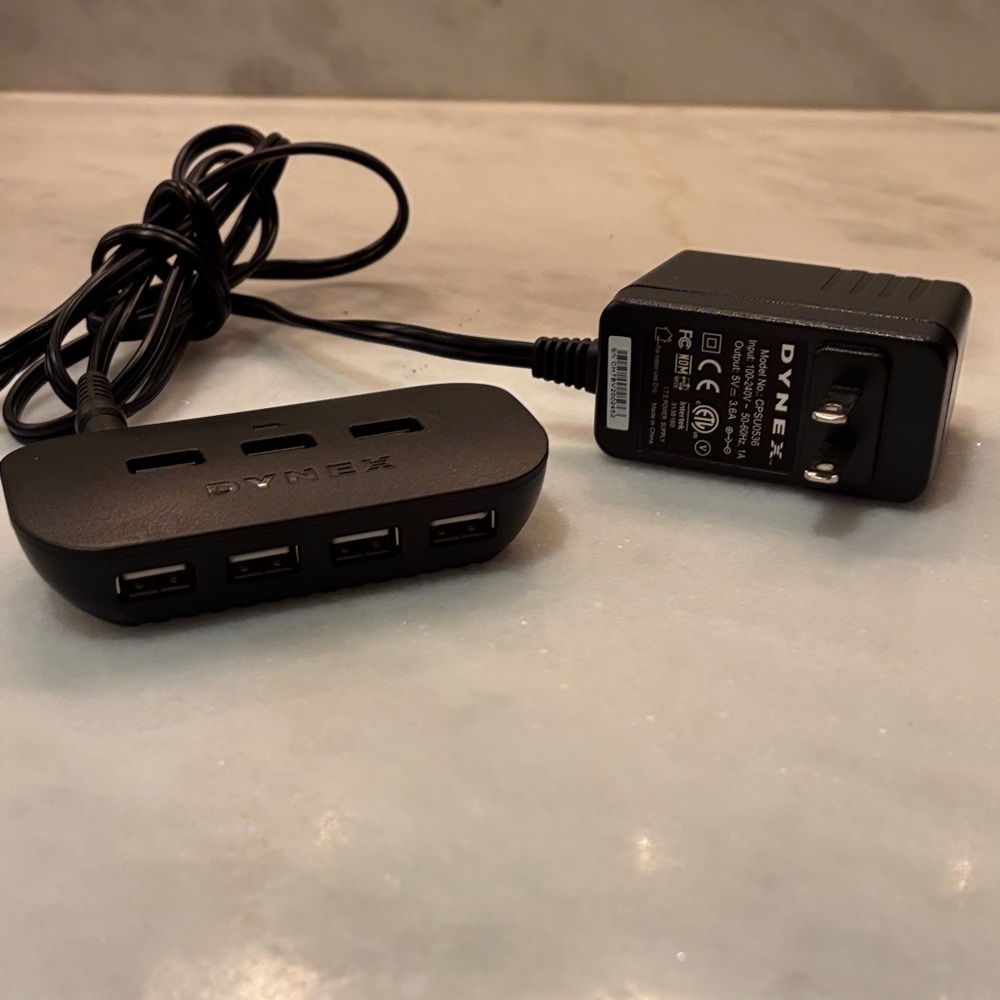 Dynex Black USB Hub with Power Adapter